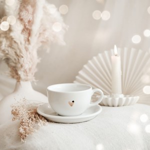 Biała Filiżanka Porcelanowa ze Spodkiem 250 ml - Motyw Złotego Serca na Walentynki dla Ukochanej Osoby