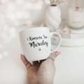 Kubek 300 ml - I Komunia Święta + Imię Zbliżenie na złote zdobienie na białym kubku porcelanowym I Komunia Święta + Imię nadzwyczajnie.mom