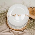 Talerz obiadowy 24 cm - zdobiony złotem Listki Talerz porcelanowy ze złotym zdobieniem obiadowy 24 cm - zdobiony złotem Listki nadzwyczajnie.mom — widok z boku na białym tle