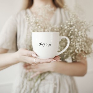 Biały Kubek Porcelanowy z Personalizacją 300 ml - Twój Napis dla Bliskiej Osoby na Każdą Okazję