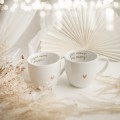 Zestaw 2 białych kubków porcelanowych 300 ml - złoty napis o miłości dla pary na walentynki Eleganckie opakowanie prezentowe zestawu porcelanowego ze złotym zdobieniem nadzwyczajnie.mom — kubków 300 ml- Jedyną
