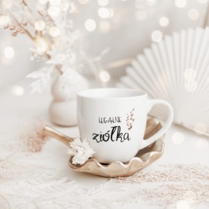 Biały kubek porcelanowy 300 ml - motyw ziół dla miłośników herbat i naparów na urodziny